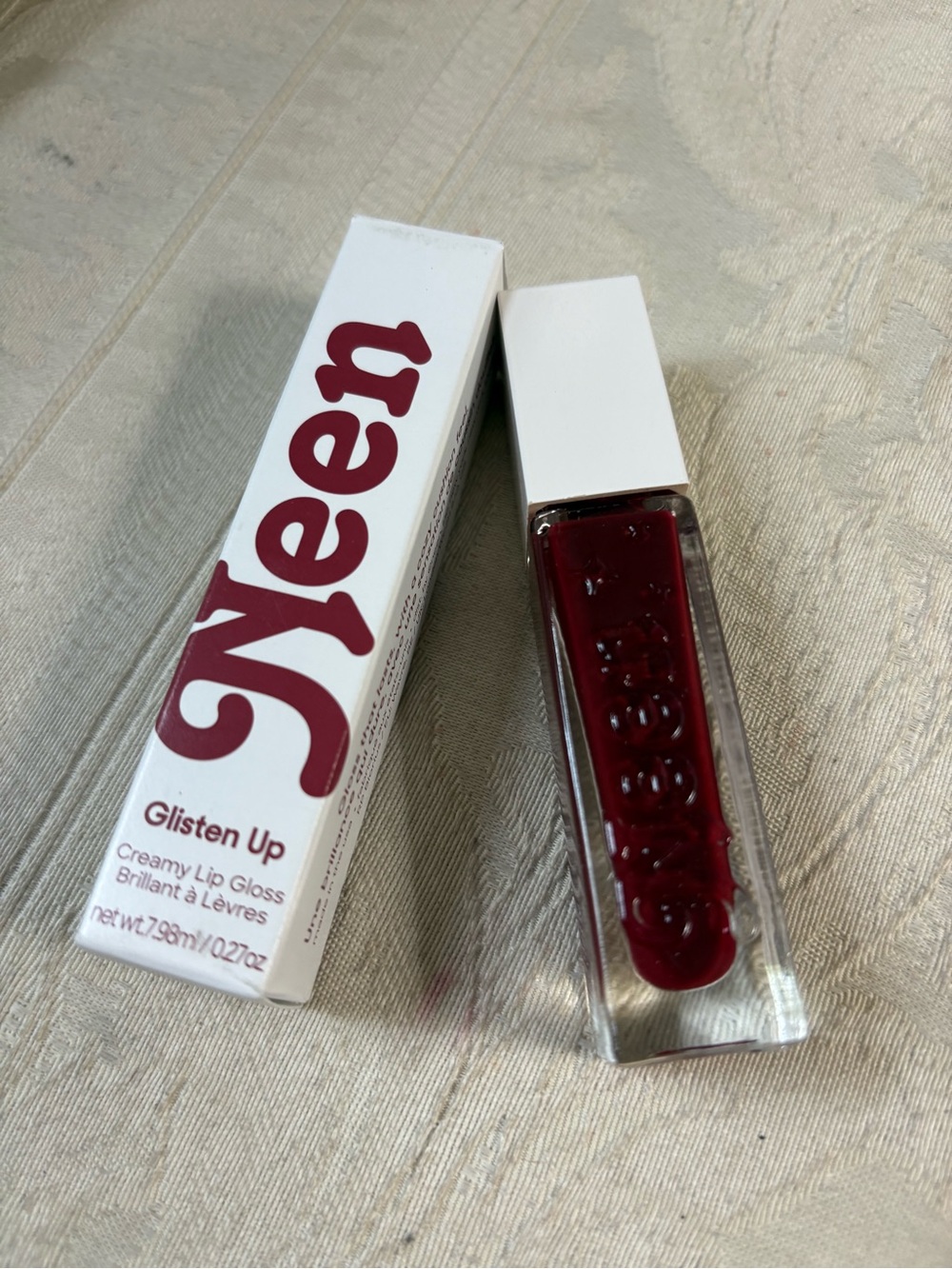 Neen Glisten Up Lipgloss in Boss BNIB